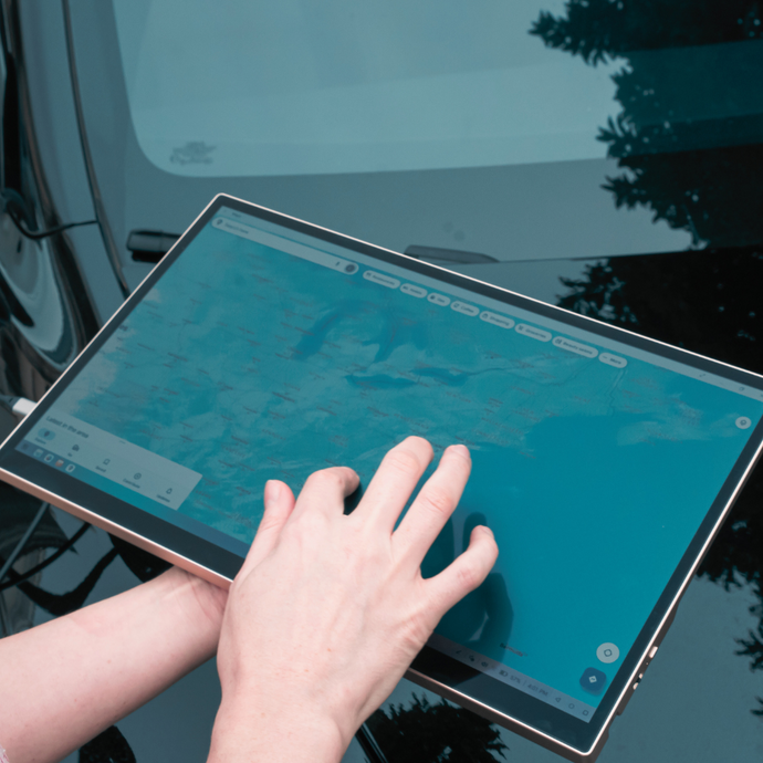Radiant monitor used outside on Google Maps during roadtrip, transflective display for outdoors
